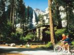 Yosemite lodge accommodation, USA
