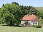 Isle of Wight self catering farm house, sleeps 10, England