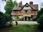 Haselmere bed & breakfast in Surrey, England