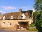 Shilton eco luxury cottage in the Cotswolds, England