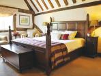 Oxfordshire country inn, Cotswolds, England
