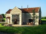 Cotswolds luxury self catering house, 12 people, England