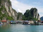 Halong Bay junk cruise, Vietnam
