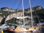 Archaeological cruise sailing holiday in Italy