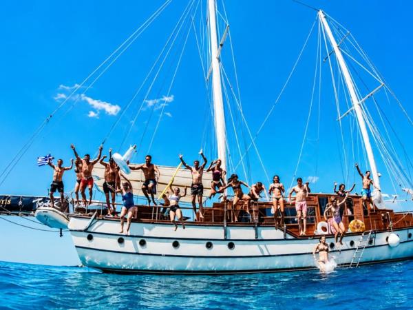 Mykonos sailing holiday for 18-35s