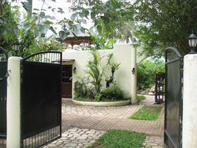 Southern Leyte holiday accommodation, Philippines