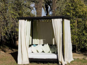 Women only luxury spa retreat in Marrakech, Morocco