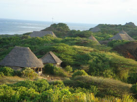 Kenya beach accommodation, Kiwayu Island