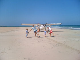 Kenya beach accommodation, Kiwayu Island