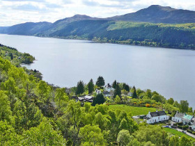 Loch Ness bed and breakfast in Scotland