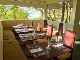 Luxury beach resort in Costa Rica, Arenas del Mar