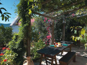 Crete self catering cottages, Haniotena