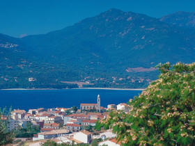 Corsica villa holiday with a private pool, Campo Longo