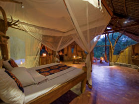Mozambique and Zambia safari and beach holiday