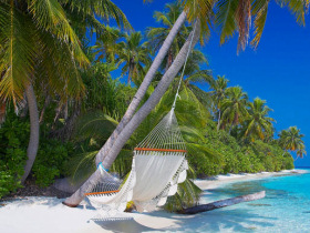Maldives beach resort and spa, Banyan Tree Madivaru