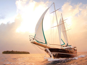 Luxury beach resort in the Maldives, Banyan Tree Vabbinfaru