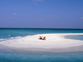 Luxury beach resort in the Maldives, Banyan Tree Vabbinfaru