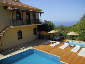 8 room boutique hotel on the Turkish coast from 8364100 8364210 per room per night