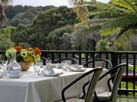 Outside dining, New Zeland eco beach resort