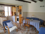 Loire Valley self catering accommodation_dining and kitchen
