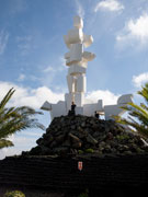 Fecundidad statue by Manrique, Lanzarote. Photo by Nick Haslam