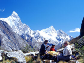 Cordillera Huayhuash trekking holiday