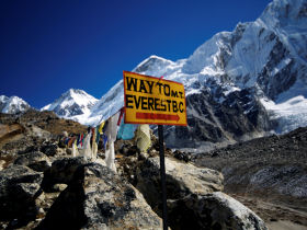 Trekking holiday to Everest base camp