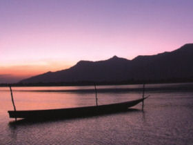 Laos small group holiday