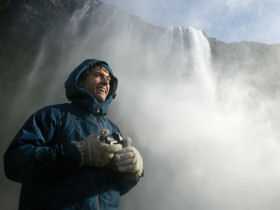 Natural wonders of Iceland holiday, self drive