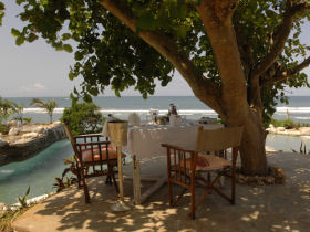 Luxury honeymoon safari in Kenya
