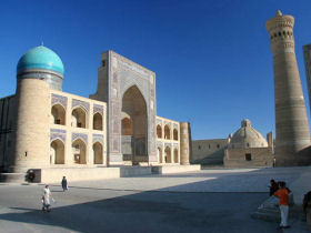 Uzbekistan cultural holiday, people of the Silk Road