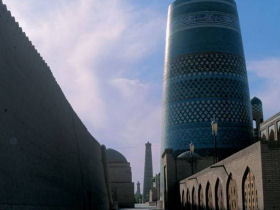 Uzbekistan cultural holiday, people of the Silk Road