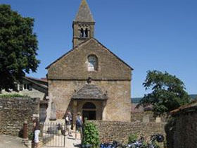 Cycling holiday in Burgundy, France