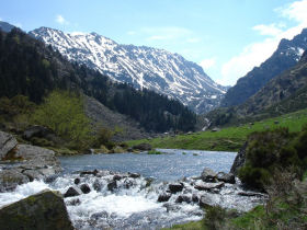 Walking holiday in the French Pyrenees