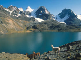 Southern Bolivia holiday, Salt Lakes, Lagunas & Volcanoes