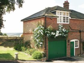 South Downs cottage sleeping 2, Hampshire, England