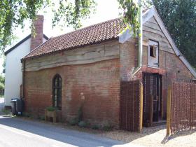 Suffolk self catering cottage, England