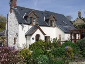Isle of Wight self catering cottage nr Shorwell, England