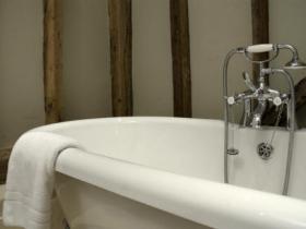 Grain Store Bathroom