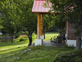 Cottage patio & gardens