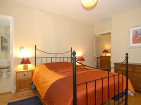 double bedroom with ensuite