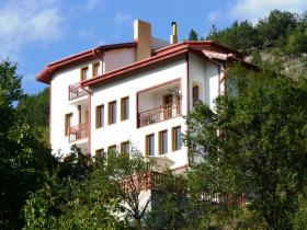 Rodopi mountains B&B in Bulgaria 