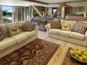 High Weald self catering cottage, England