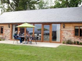 Wheelchair friendly accommodation in Sussex, England