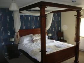 Four Poster bedroom