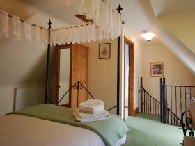 Double bedroom - Sheldon Cottage (sleeps 2)