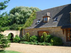 Rafters (sleeps 2)