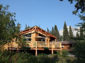 Canada wilderness lodge