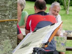 maps and route notes at the pique-nique