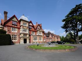 Tring country manor hotel in the Chilterns